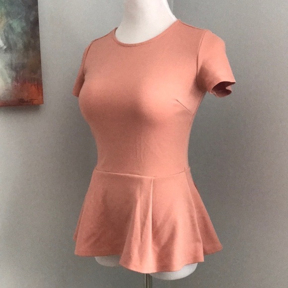 Pink Short Sleeve Peplum Top - Picture 3 of 5